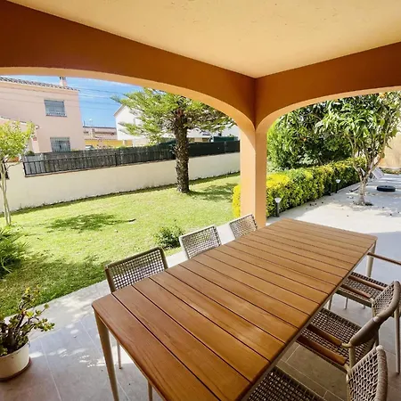 Holiday home Casa Hermanos By Costabravaway