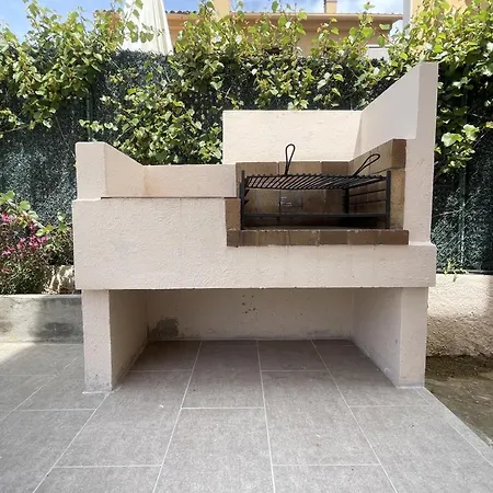 Holiday home Casa Hermanos By Costabravaway *