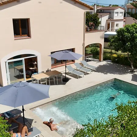 Casa Hermanos By Costabravaway Holiday home